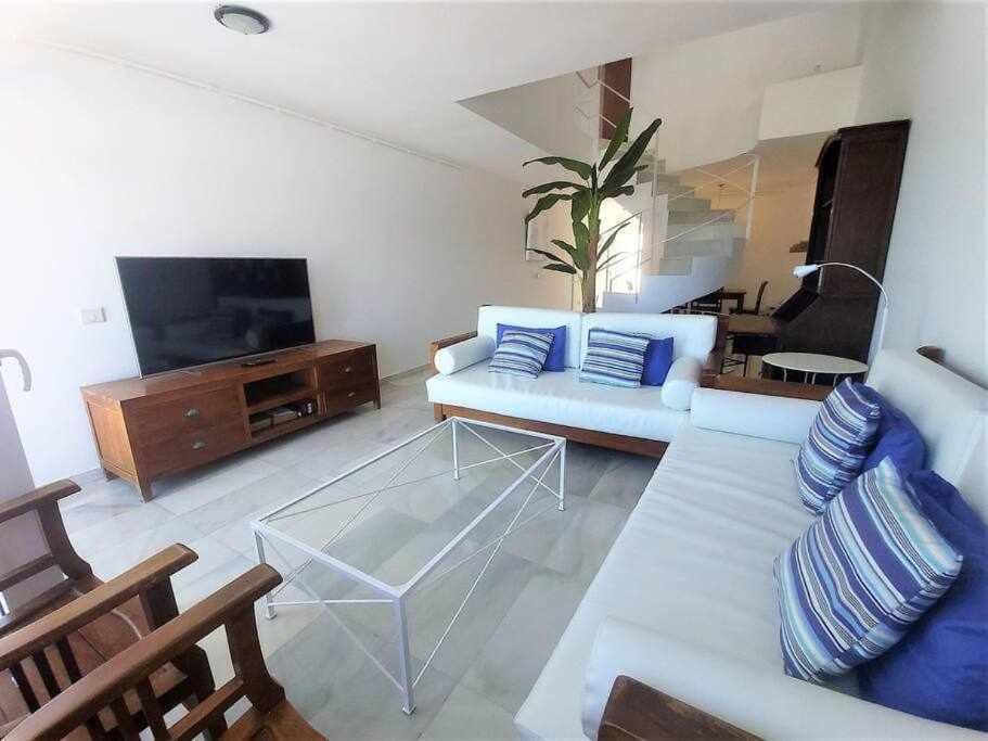 Blue Breeze House With Pool Facing Sea * Corralejo